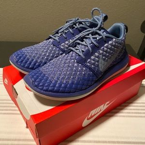 Nike Roshe Flyknit 365